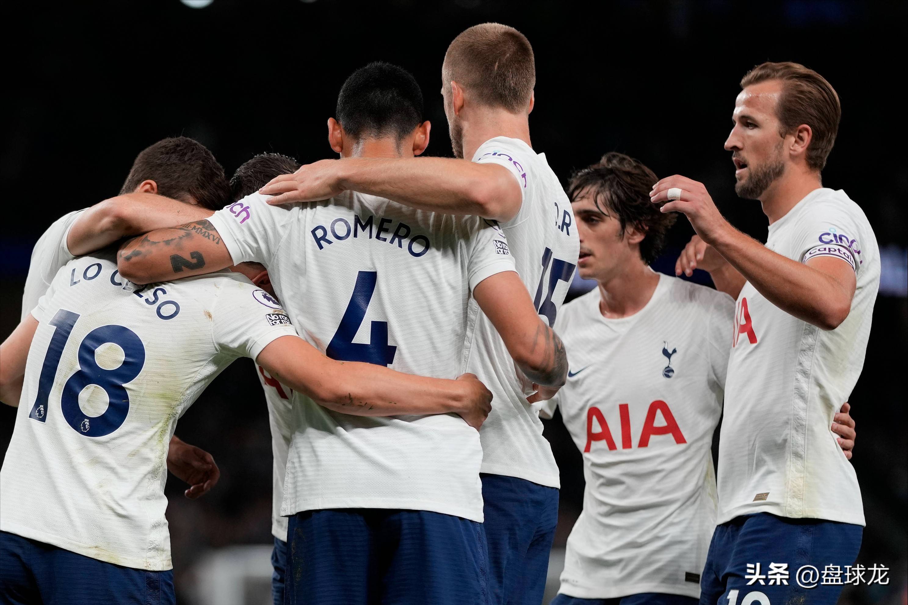 包含欧国联球队休战期间备战纷忙，冲刺残局的词条