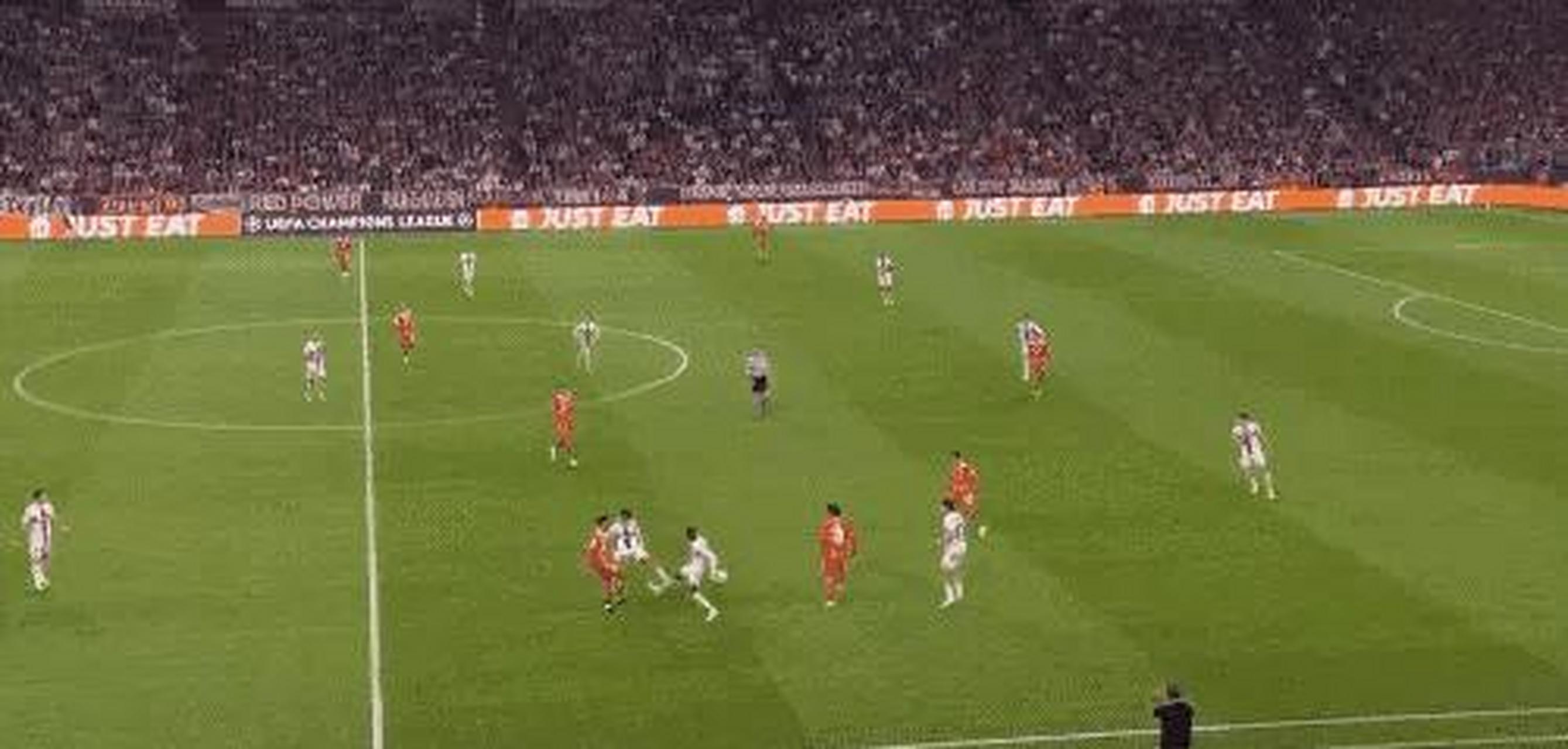 巴萨轻取丹麦，萨内刷新纪录