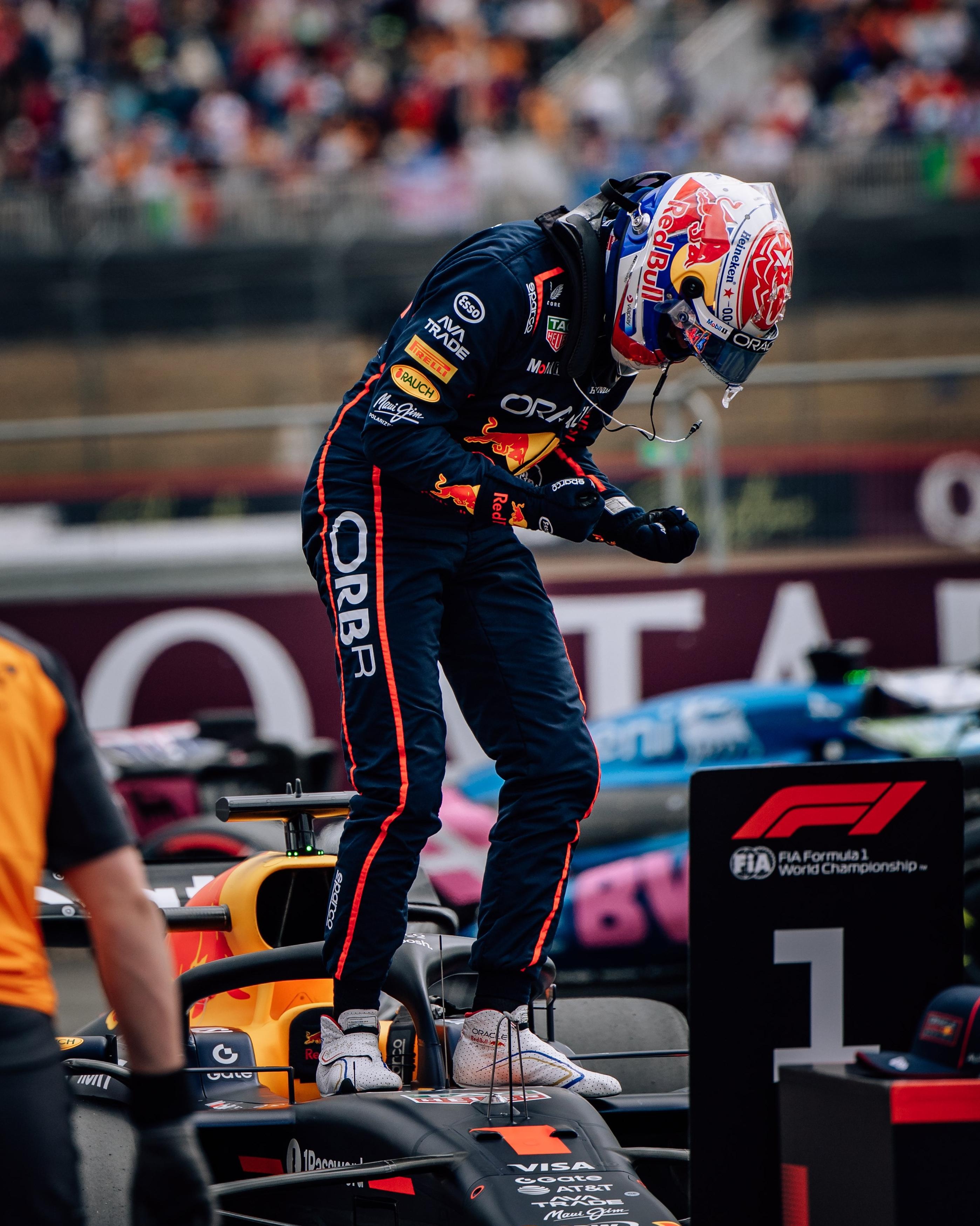 威廉姆斯险胜红牛车队,维斯塔潘状态火热的简单介绍 威廉姆斯险胜红牛车队,维斯塔潘状态火热的简单介绍