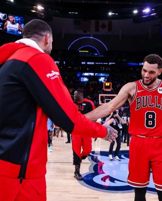 灰熊鏖战勇士，拉文刷新纪录