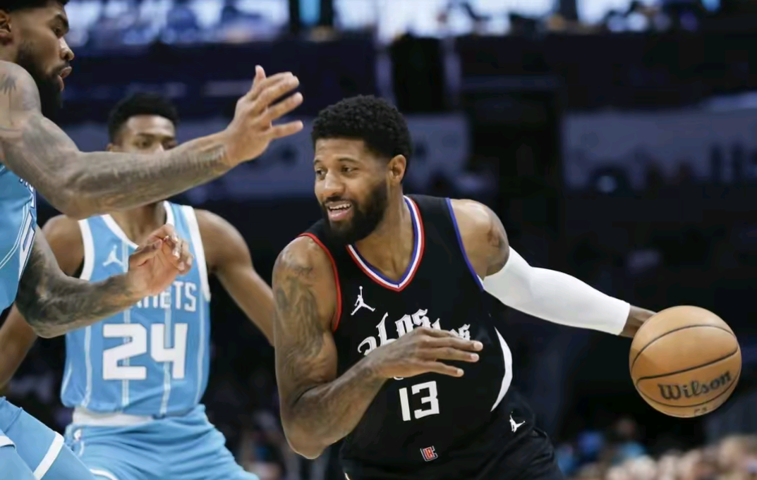 包含快船锋线火爆，稳操胜券取得胜利的词条