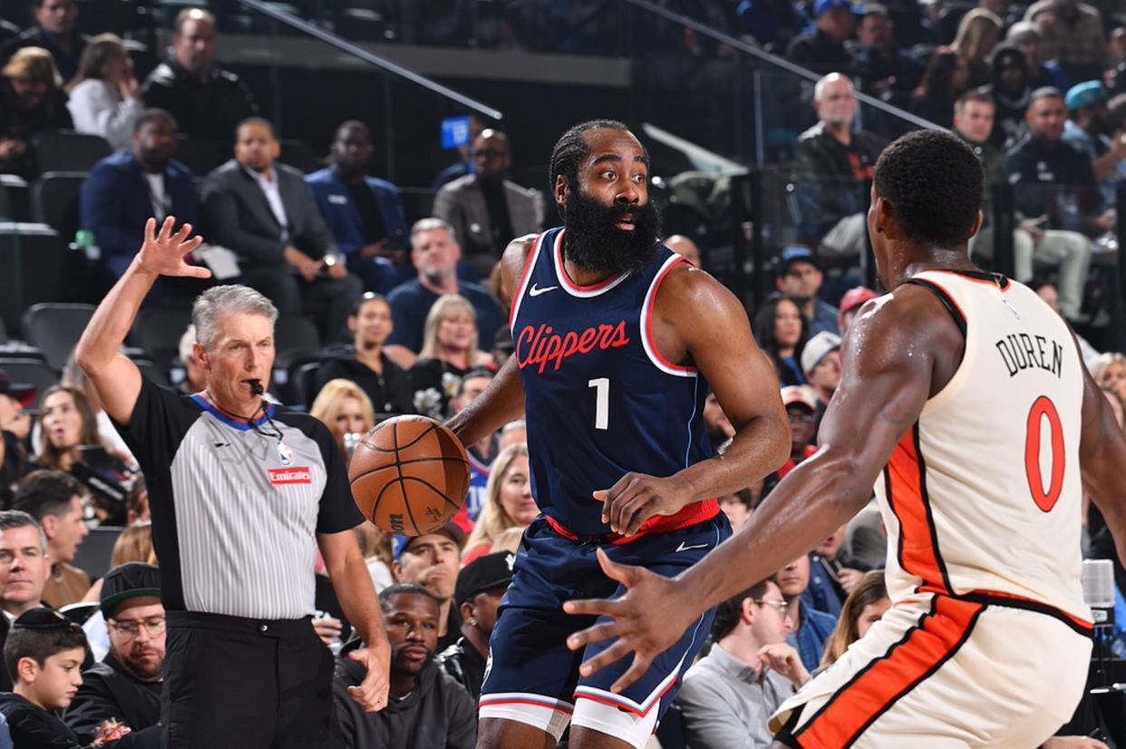 火箭力克国王!哈登关键时刻发威帮助球队保持优势的简单介绍 火箭力克国王!哈登关键时刻发威帮助球队保持优势的简单介绍