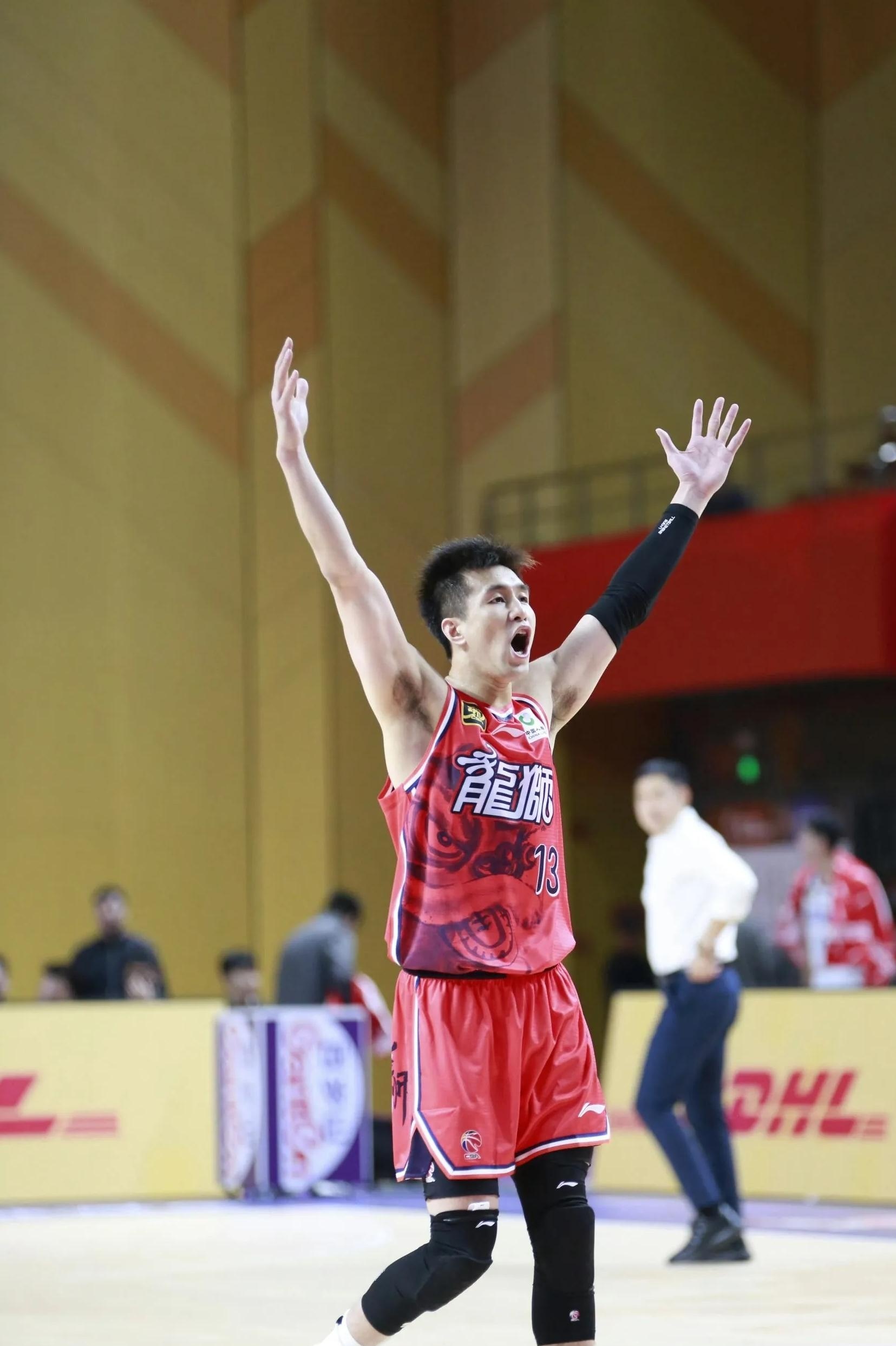 北京男篮再获胜利,实力强劲 北京男篮再获胜利,实力强劲