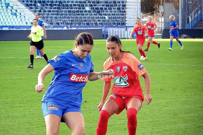 法国女足在国际赛中取得胜利