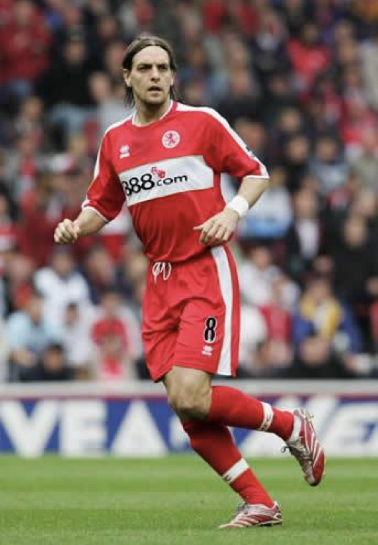 利兹联主场击败米德尔斯布勒,获得三分的简单介绍 利兹联主场击败米德尔斯布勒,获得三分的简单介绍