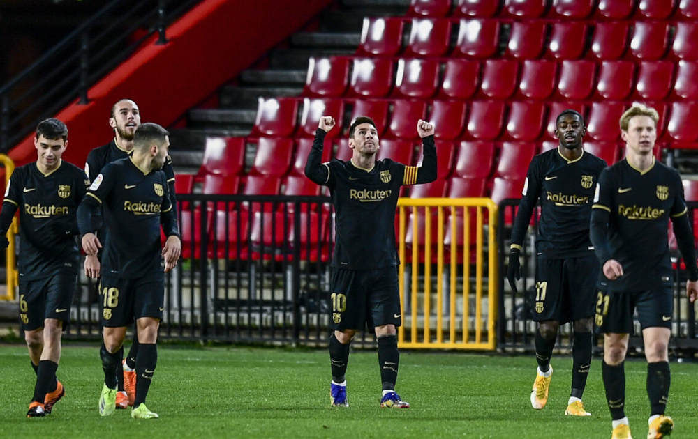 包含格拉纳达奇迹逆转，为球迷带来惊喜的词条