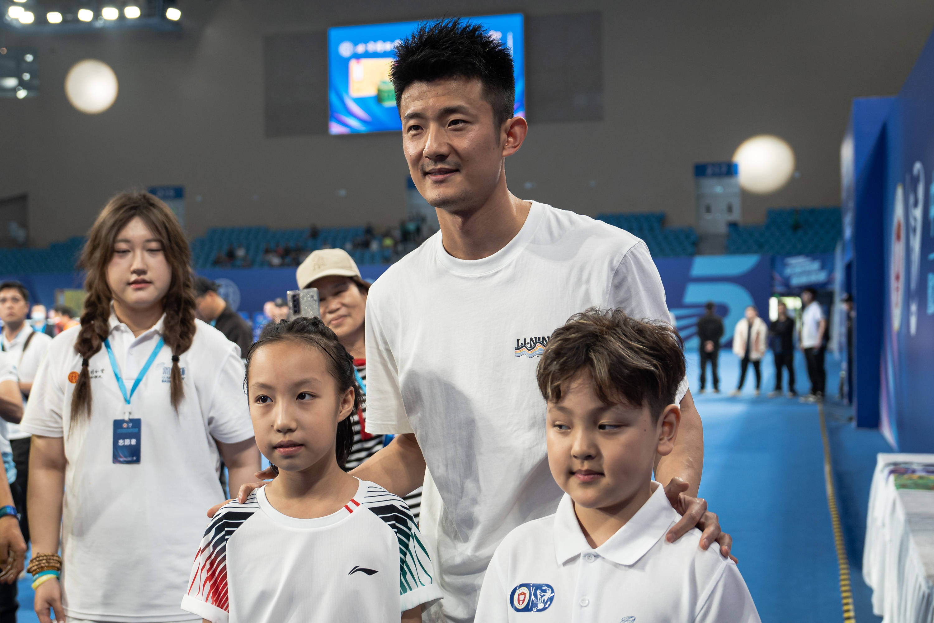 包含马来西亚羽毛球队强势印度羽毛球队，谌龙统治全场的词条