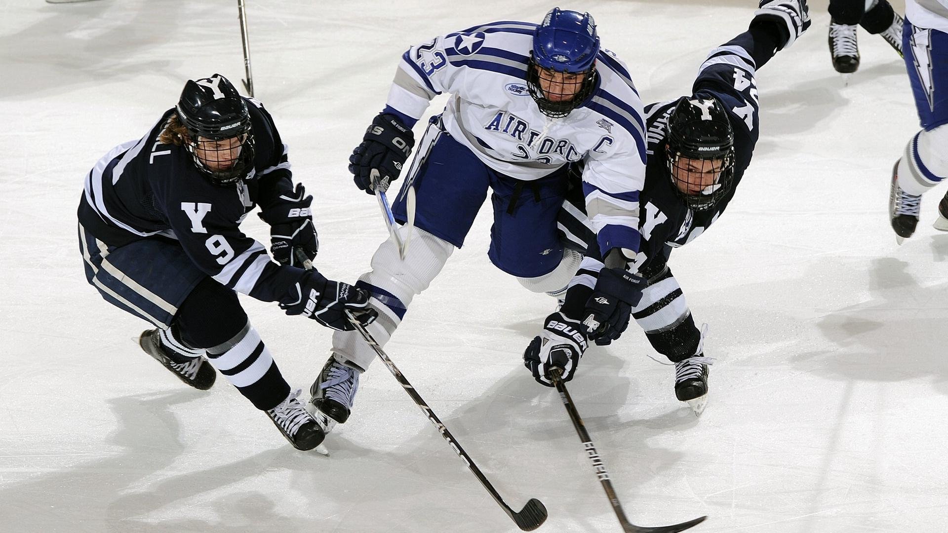 永恒之城的红色征服，迪巴拉一剑封喉，罗马踏平安菲尔德
