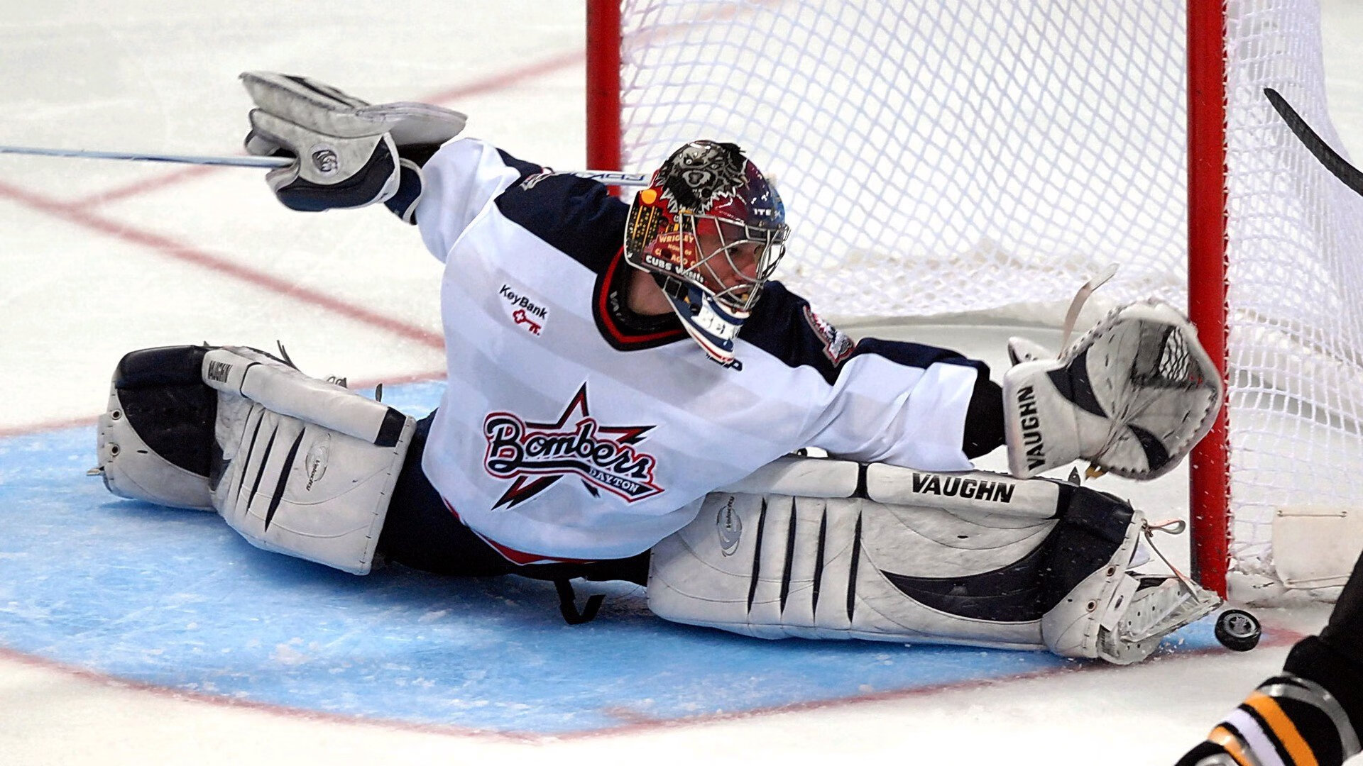 石宇奇燃爆赛场，中国队横扫法国队—一场定义时代的羽球对决