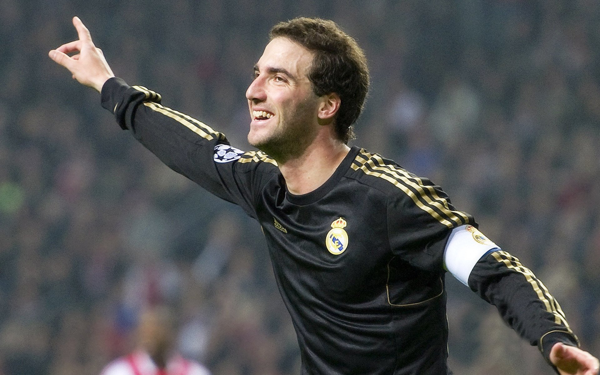 萨内连续得分拉开差距，沙特生死战取胜巴西—足球世界的冰与火之歌